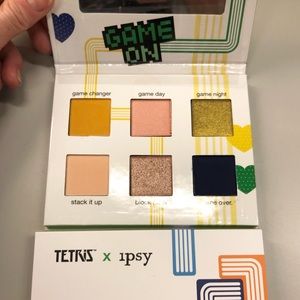 Tetris x Ipsy Eyeshadow Palette